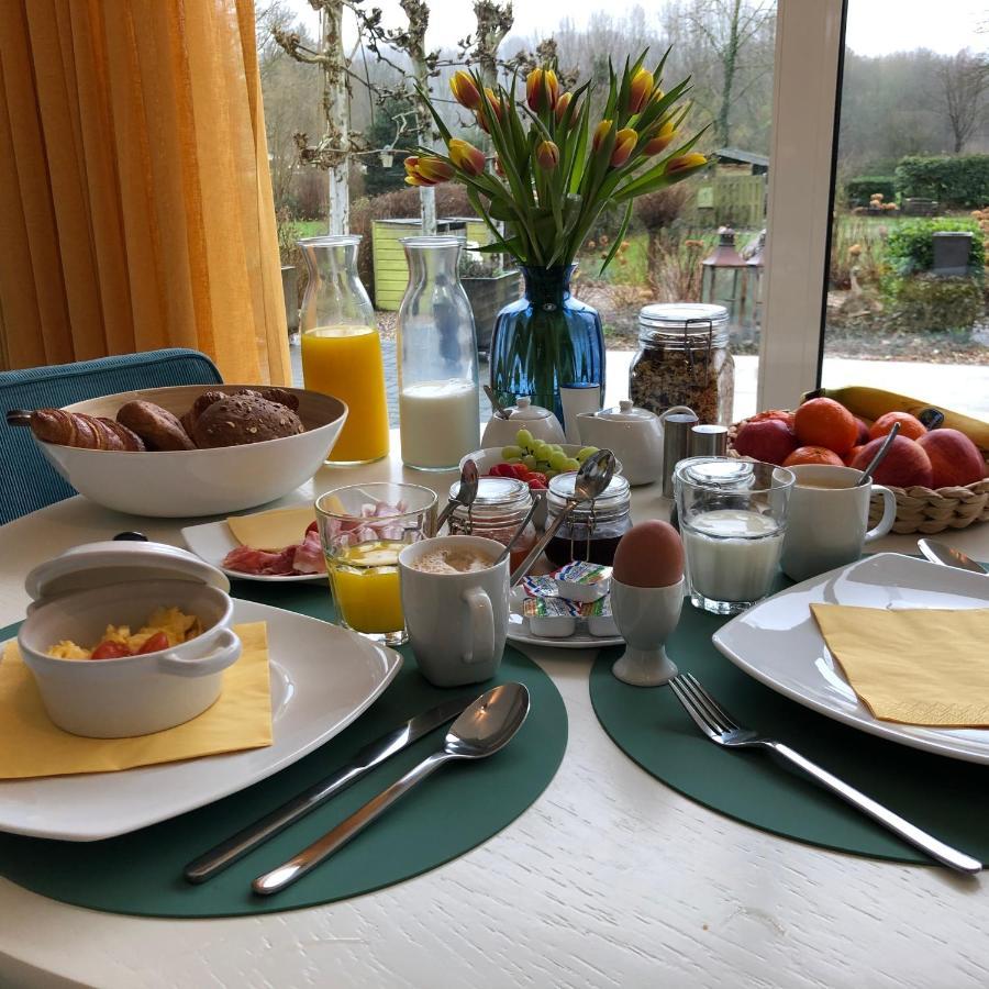 Rose Bed & Breakfast *